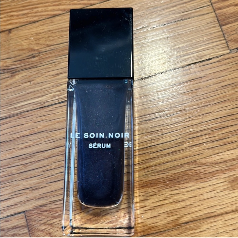 Givenchy le soin Niobe suerm, brand new